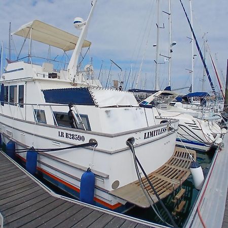 فندق Bateau Atypique Yacht La Rochelle لا روشيل المظهر الخارجي الصورة